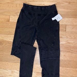 NWT BP Women’s Black Leggings Size Small